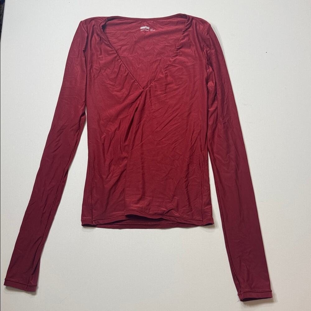 Stylish Burgundy V-Neck Long Sleeve Top Size Small
